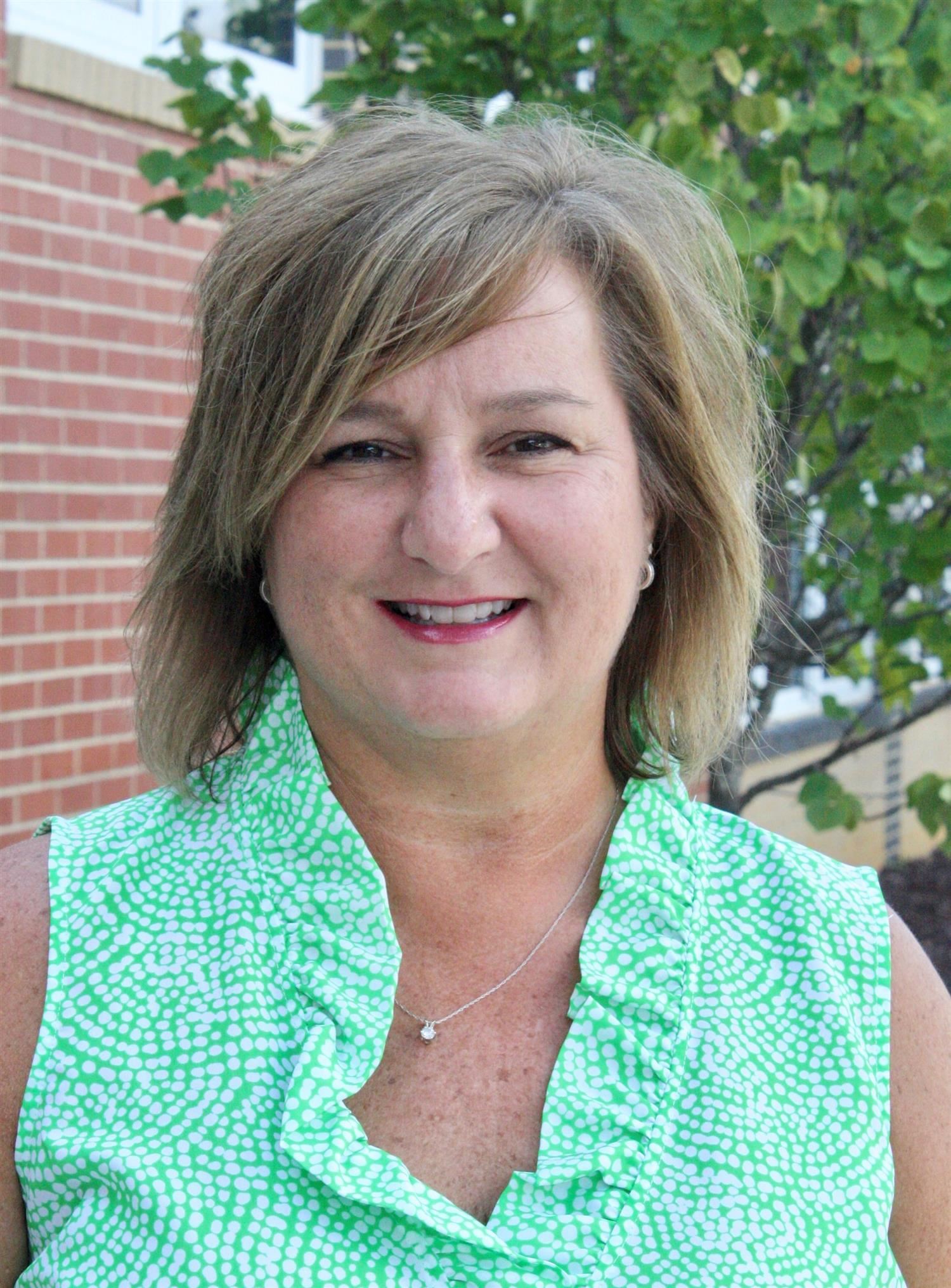 Kim Grant, Principal Kim Grant, Principal